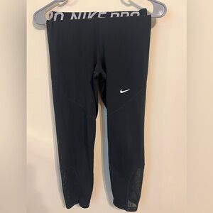 Nike Pro Mid Rise Cropped Mesh Leggings
